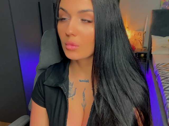 fatalefemme live cam
