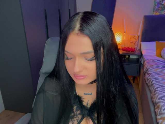 fatalefemme live cam on BongaCams