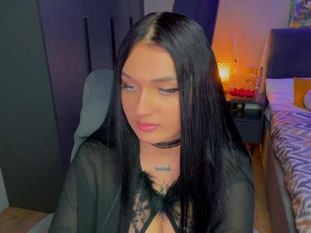 fatalefemme live cam on BongaCams