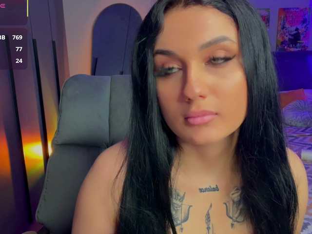 fatalefemme live webcam show