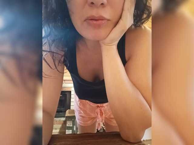VictoriaPanther live cam preview
