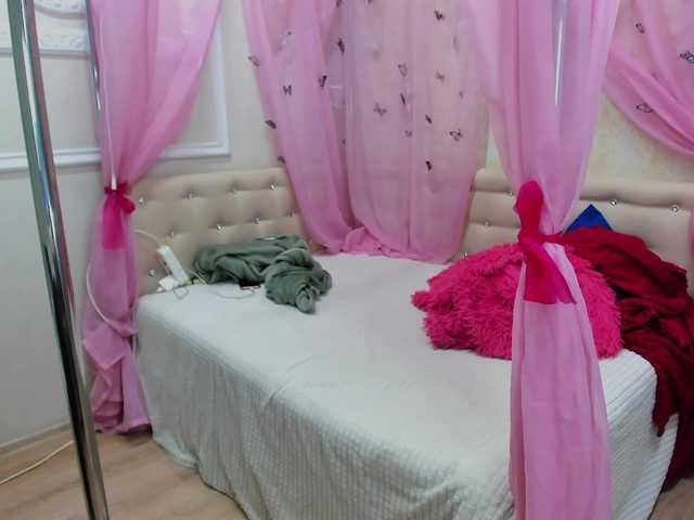 VictoriaPanther's BongaCams show and profile