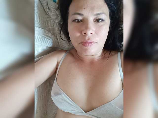 VictoriaPanther live cam on BongaCams