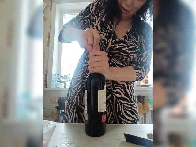 VictoriaPanther webcam