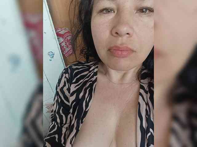 VictoriaPanther webcam