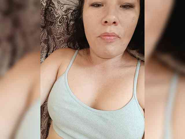 VictoriaPanther webcam