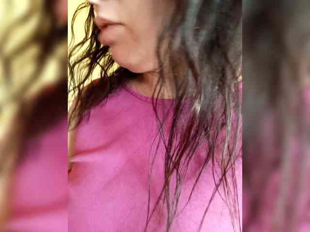 VictoriaPanther webcam