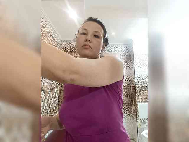 VictoriaPanther webcam