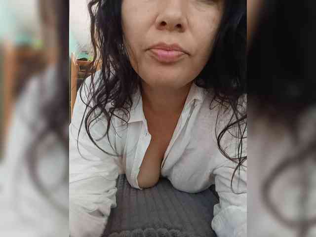 VictoriaPanther webcam