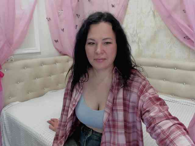 VictoriaPanther webcam