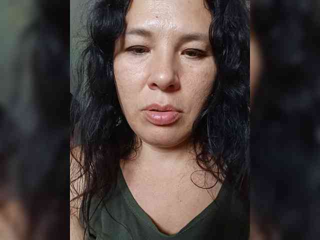 VictoriaPanther webcam