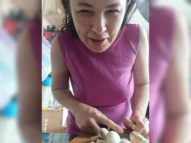 VictoriaPanther webcam