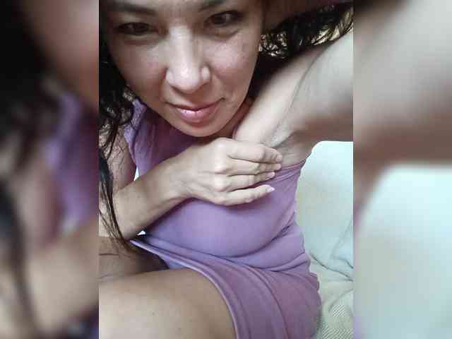 VictoriaPanther webcam