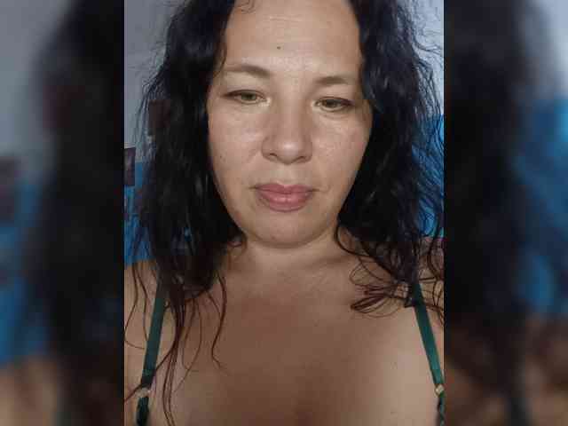 VictoriaPanther webcam