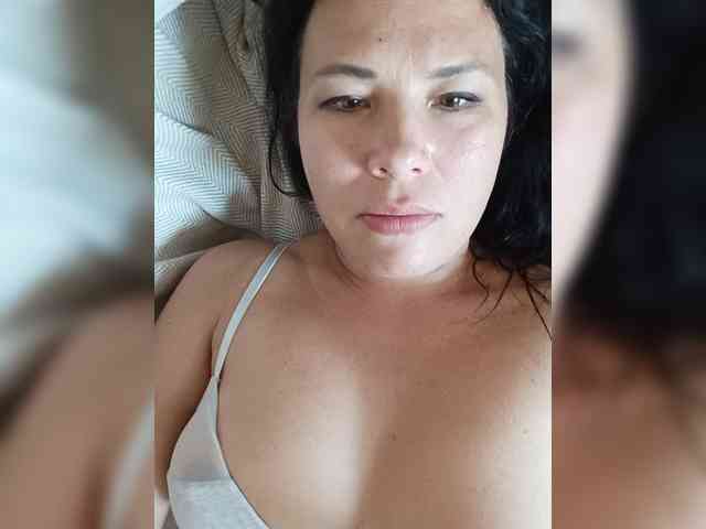 VictoriaPanther webcam