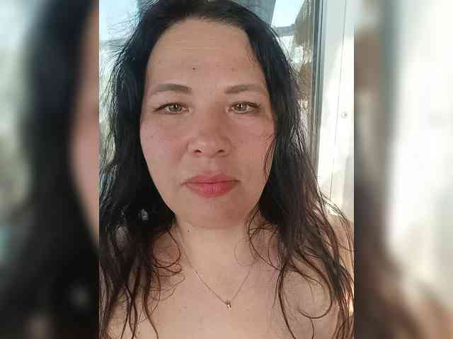 VictoriaPanther webcam