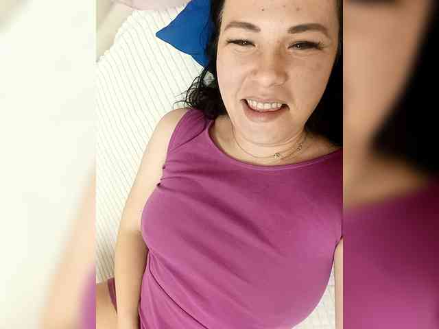 VictoriaPanther webcam