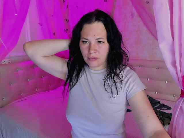 VictoriaPanther webcam