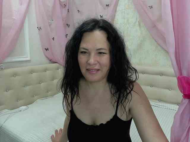 VictoriaPanther webcam
