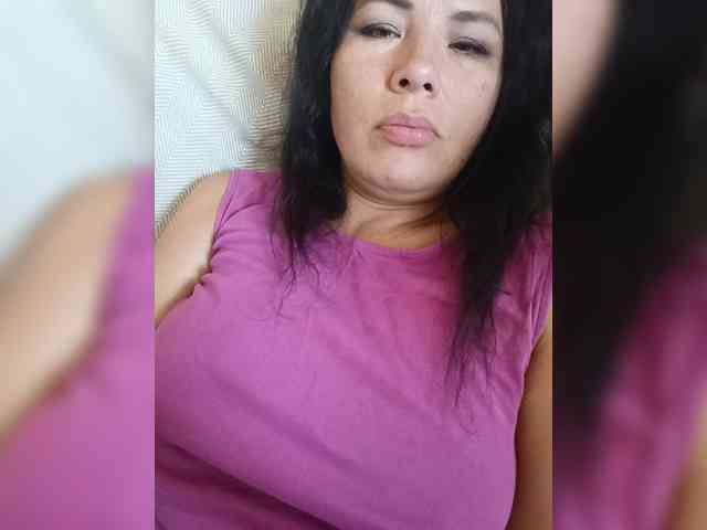 VictoriaPanther webcam