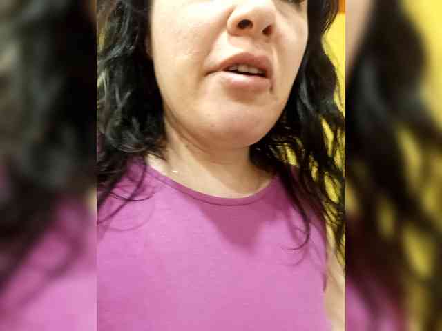 VictoriaPanther webcam