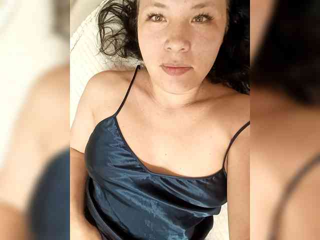 VictoriaPanther webcam