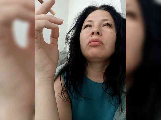 VictoriaPanther webcam