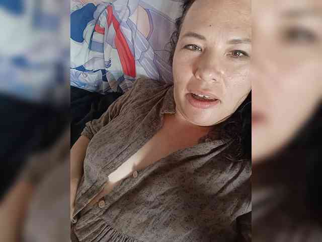 VictoriaPanther webcam