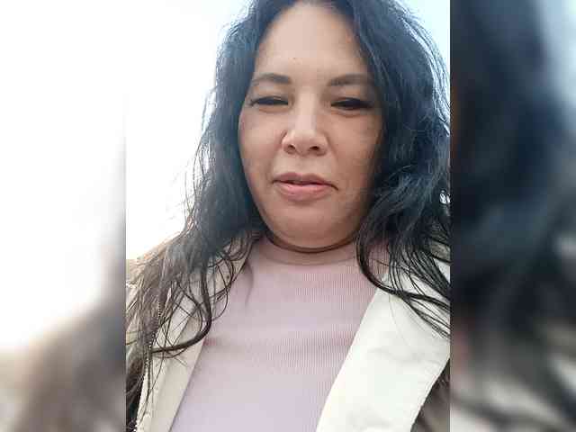 VictoriaPanther webcam