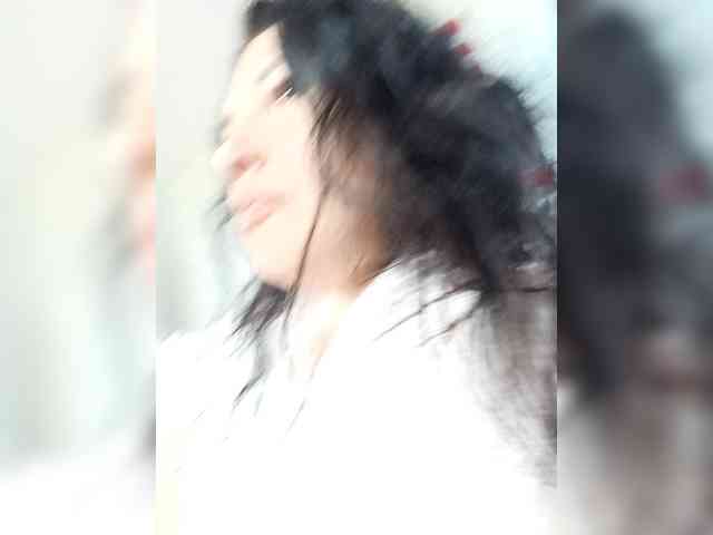 VictoriaPanther webcam