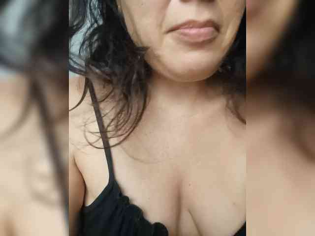 VictoriaPanther webcam