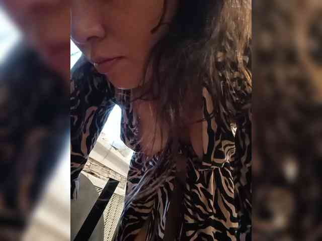 VictoriaPanther webcam