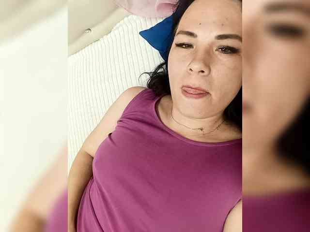 VictoriaPanther webcam