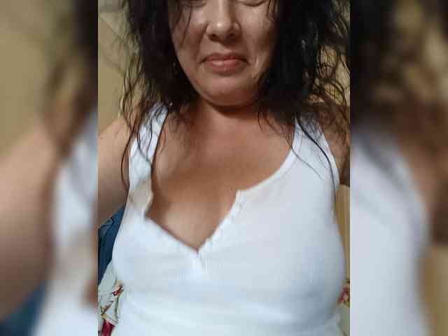 VictoriaPanther webcam
