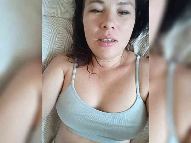VictoriaPanther webcam