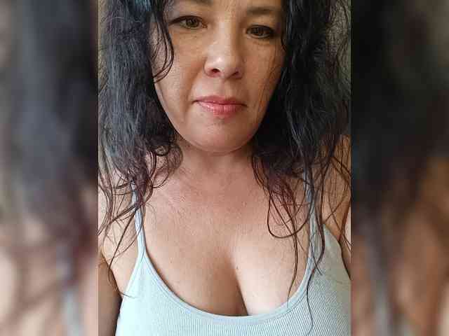 VictoriaPanther webcam