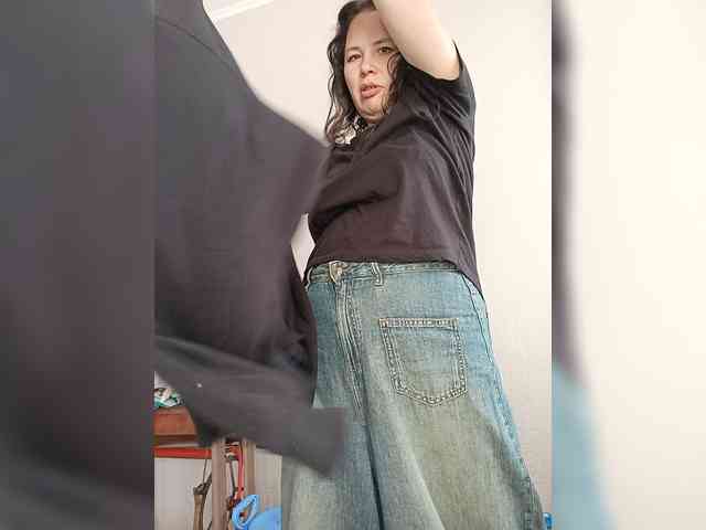 VictoriaPanther webcam