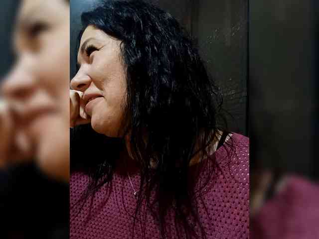 VictoriaPanther webcam