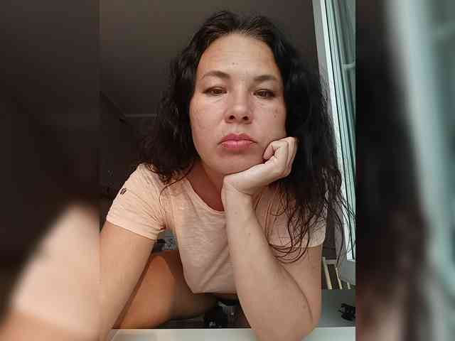 VictoriaPanther webcam