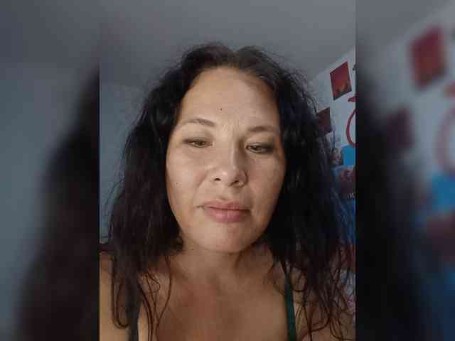 VictoriaPanther webcam