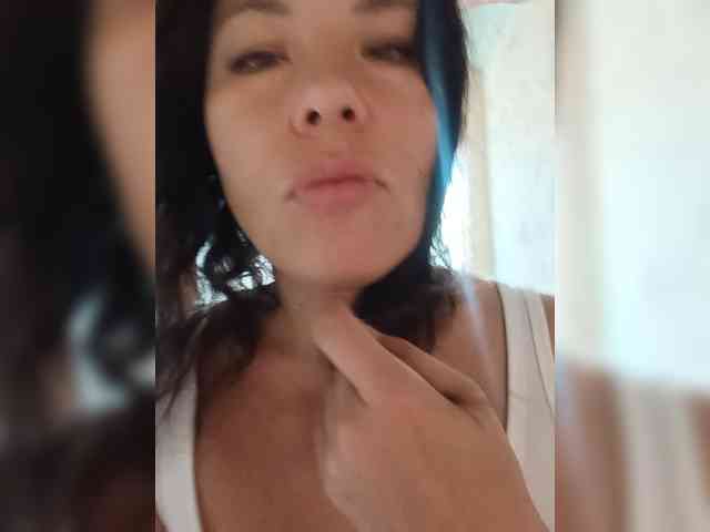 VictoriaPanther webcam