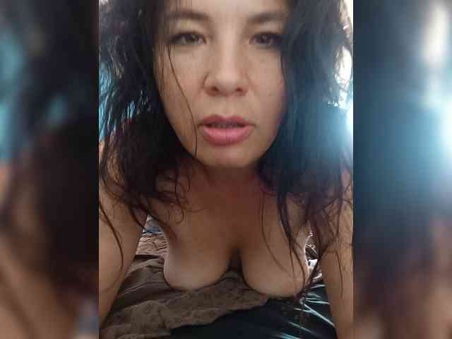 VictoriaPanther webcam