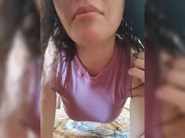 VictoriaPanther webcam