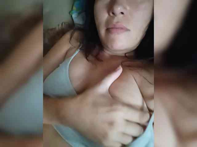 VictoriaPanther webcam