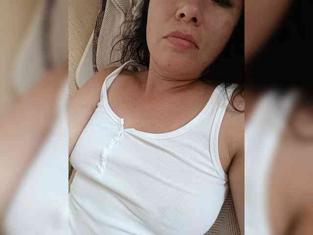 VictoriaPanther webcam