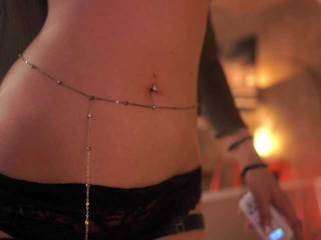 MaddieBryggs live cam on BongaCams