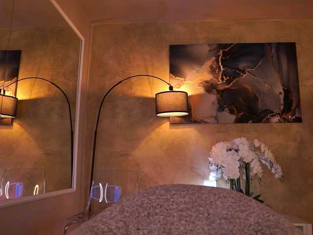 MaddieBryggs Free Live Cam on BongaCams