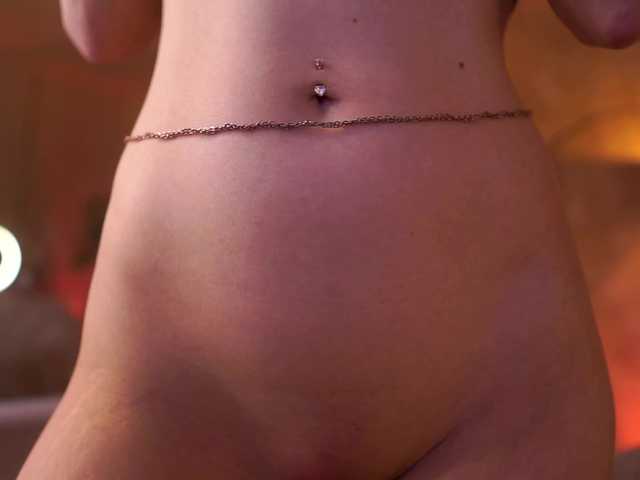 Sex chat gratuit in direct cu MaddieBryggs pe BongaCams