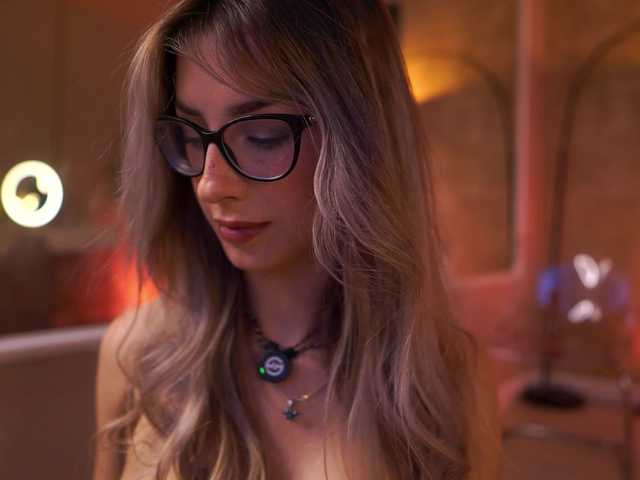 MaddieBryggs live cam
