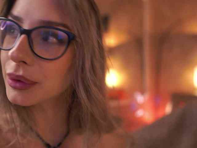 MaddieBryggs webcam